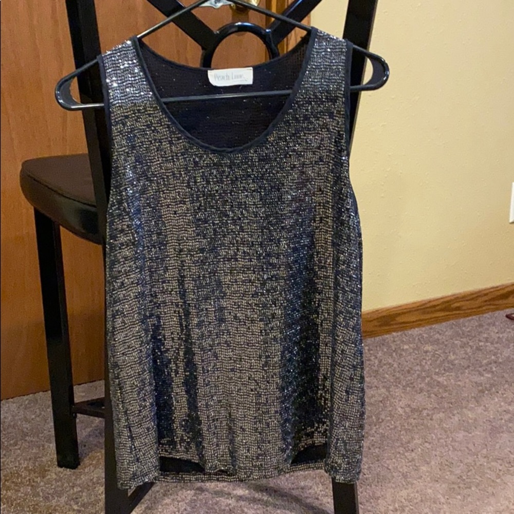 Women’s dressy tank top